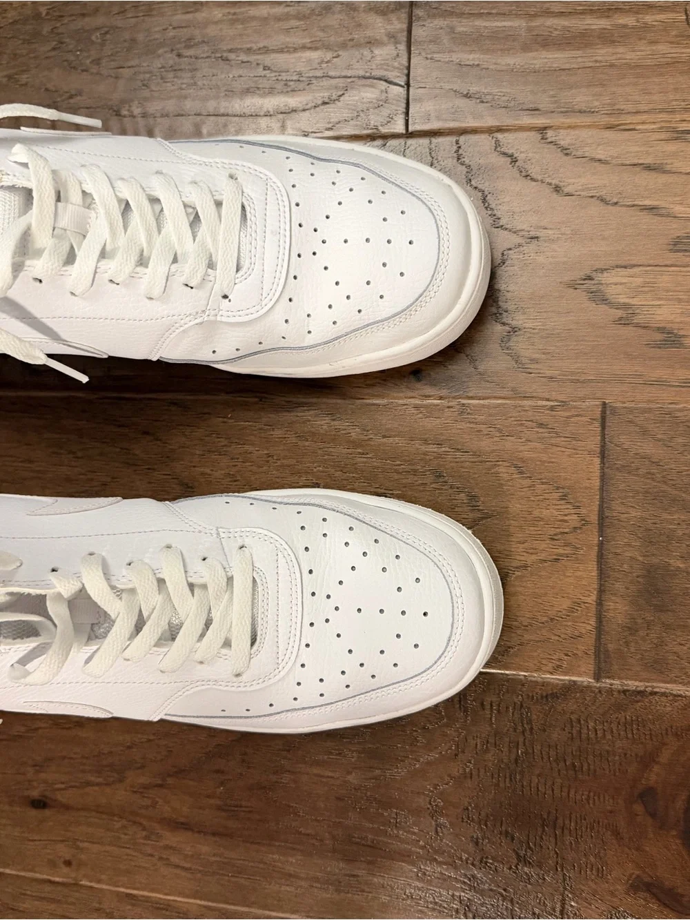 Nike White Low-Top Men's Sneakers